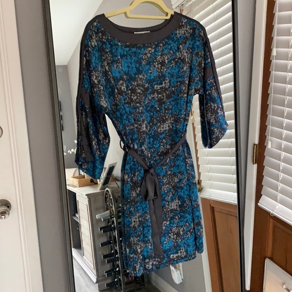 Collective Concepts size medium dress with waist tie.  Gently worn - Picture 1 of 4